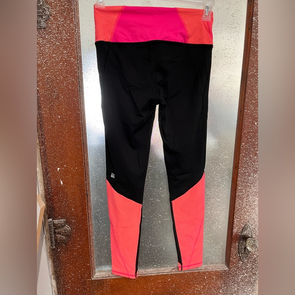 🔴Victoria's Secret Orange and Pink Sport Leggings